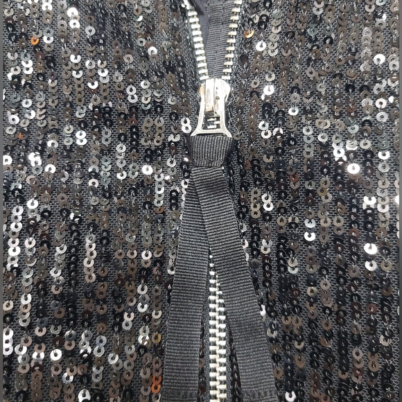 Loft-Bomber Jacket. - Picture 6 of 9